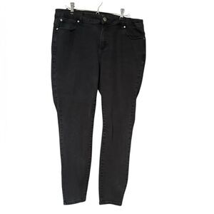 Tahari Kelly Mid Rise Skinny Plus Size Black Jeans Size 16W